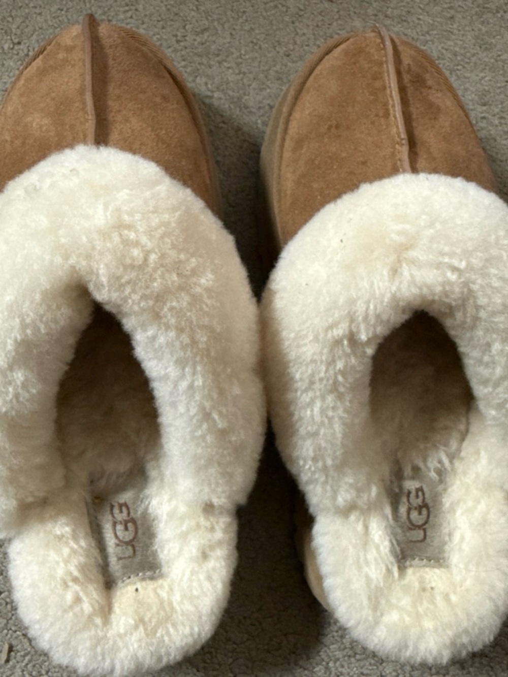 UGG DISQUETTE FUR LINED PLATFORM MULE SIZE 8 women’s